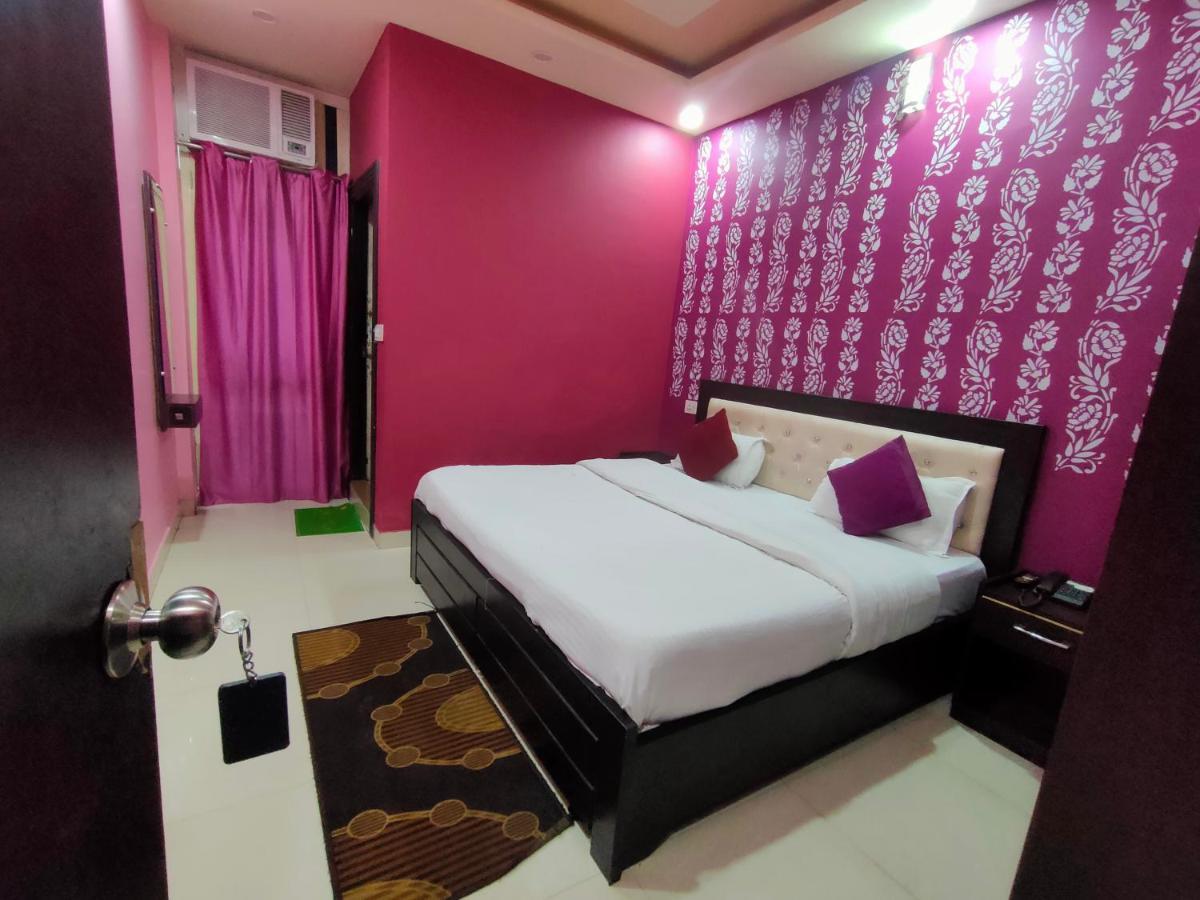 רישיקש Hotel Dev Bhoomi Inn מראה חיצוני תמונה