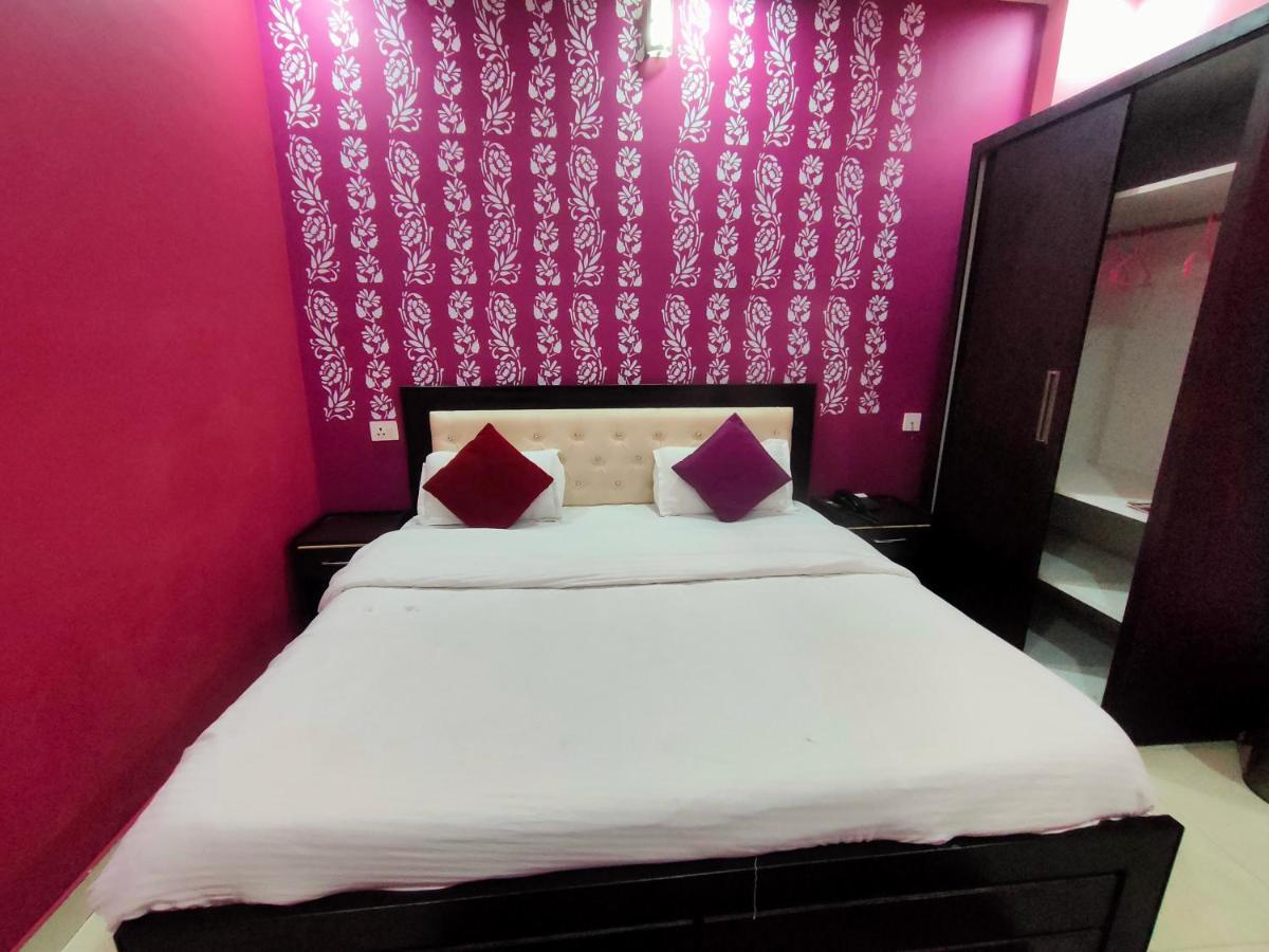 רישיקש Hotel Dev Bhoomi Inn מראה חיצוני תמונה