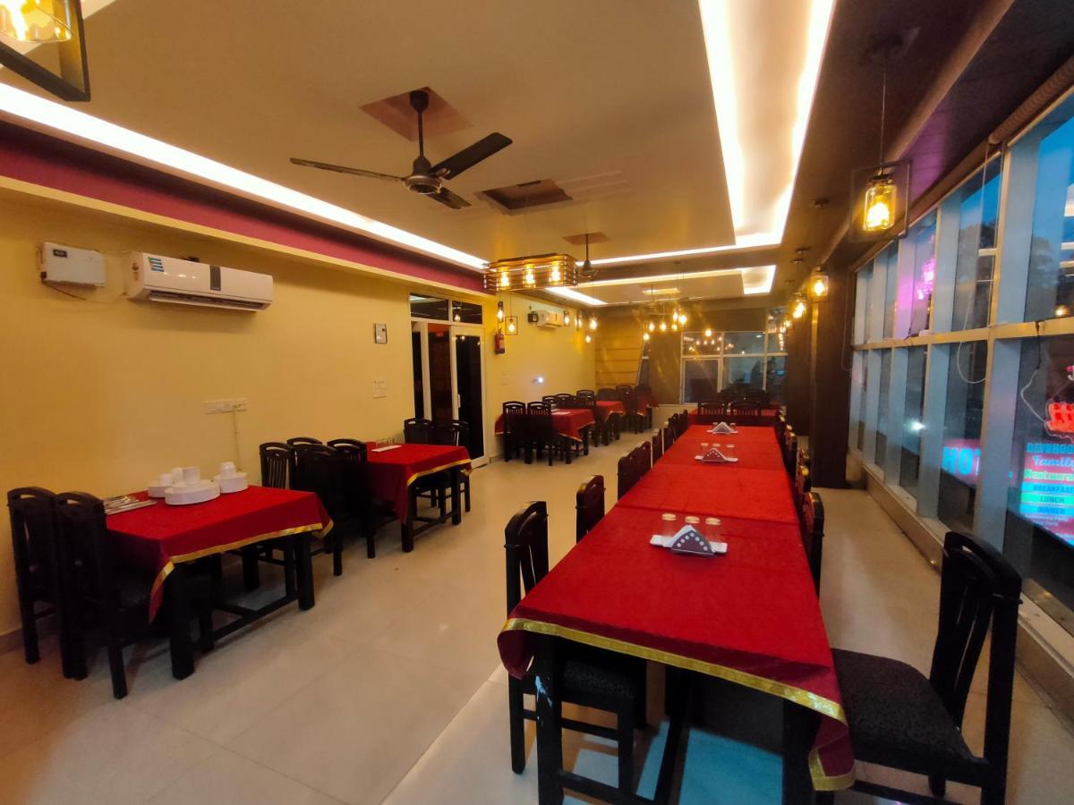 רישיקש Hotel Dev Bhoomi Inn מראה חיצוני תמונה